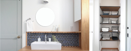 木の素材とお洒落なデザインで毎日が楽しくなる洗面空間。