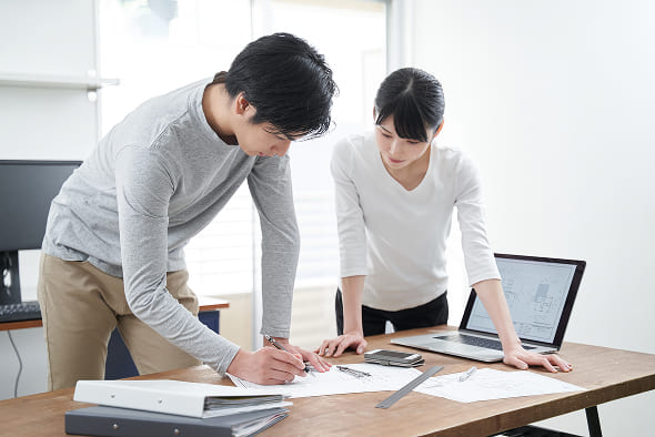 社内コンペで選ばれた洗練されたデザインの住宅