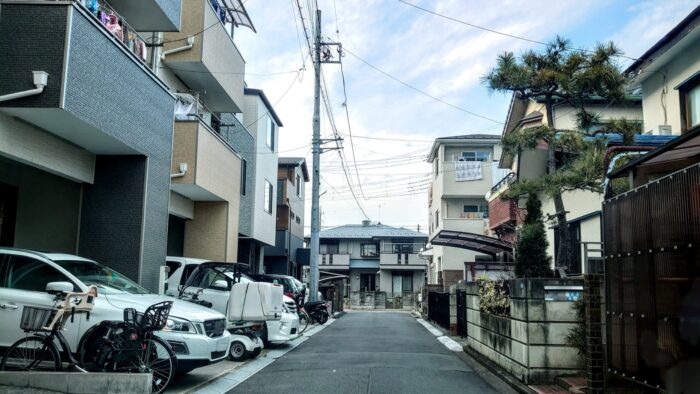 狭い道