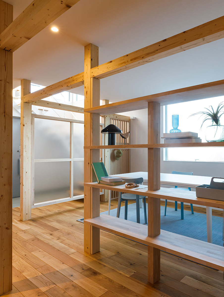 仕切りすぎない、心地よい距離感