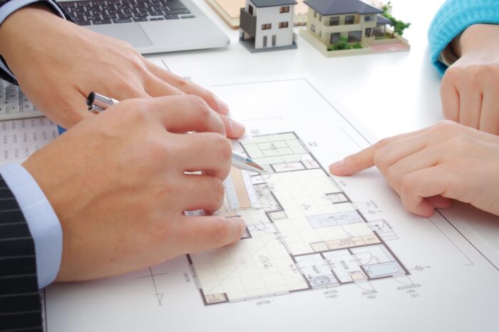 新築注文住宅の見積もりが予算オーバーの場合の対処法イメージ画像|千葉県『木ここち家ラボ』